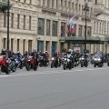 Колонна байкеров на Невском.