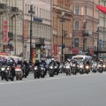 Колонна байкеров на Невском.