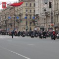 Колонна байкеров на Невском.